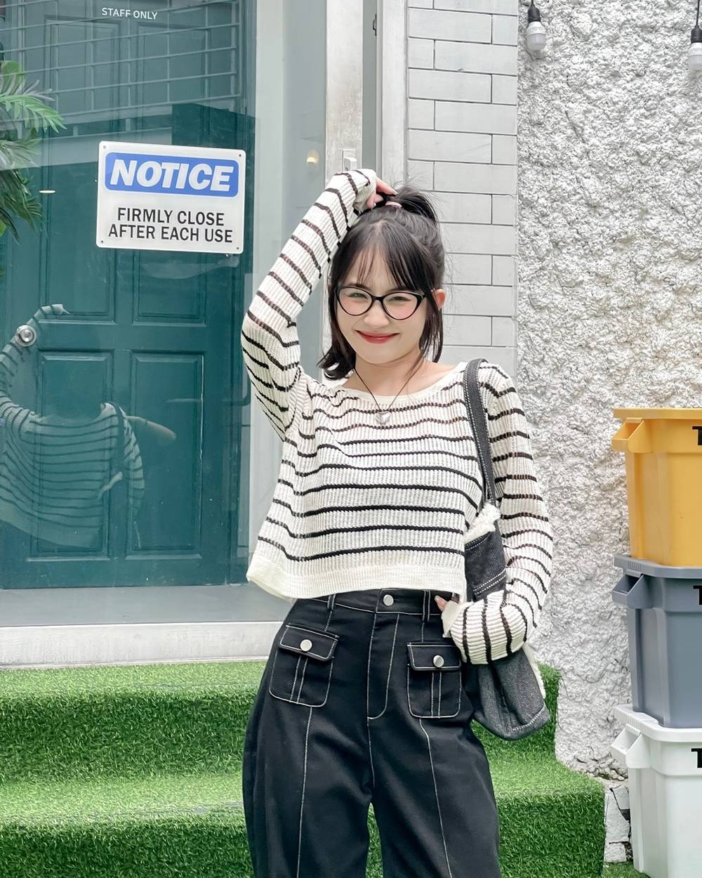 Áo len - Áo len lưới crop THE C.I.U